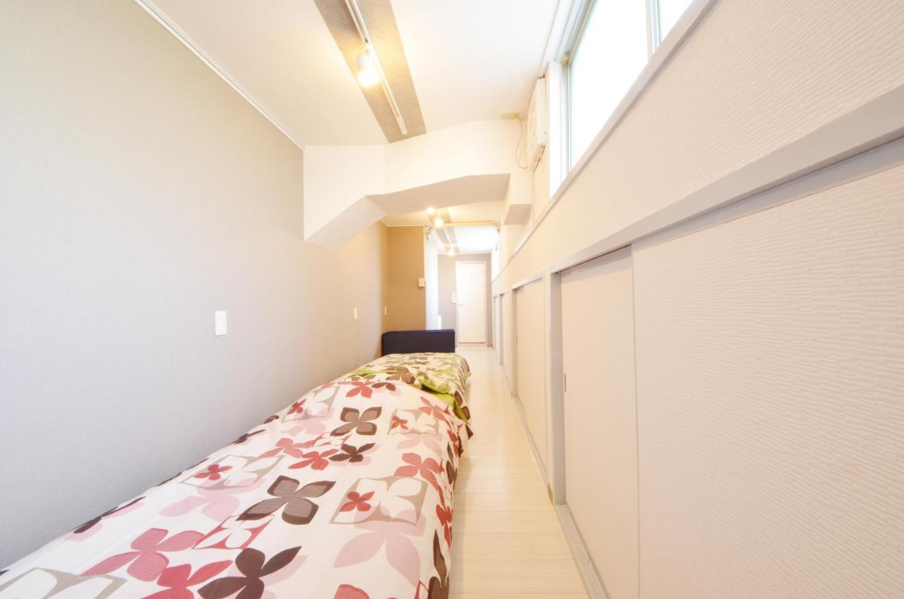 River Side Namba 101 Apartment
