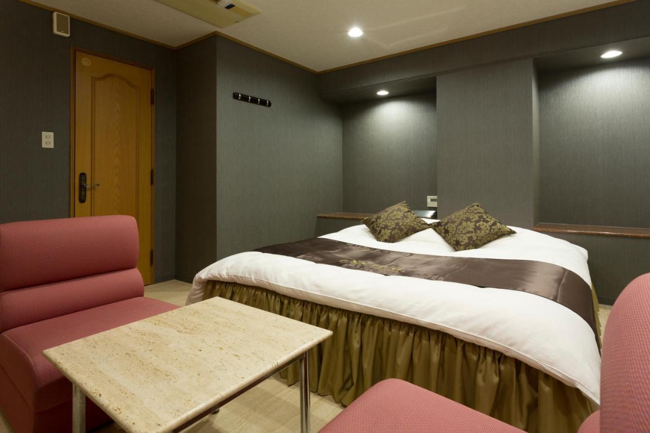 Xenia Umeda (adults Only) Love hotel Osaka