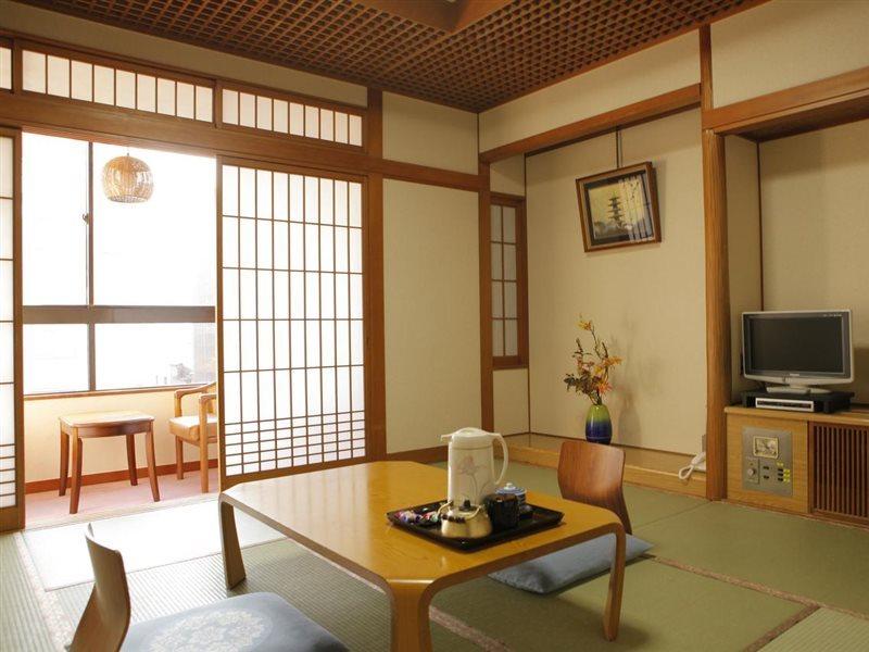 Kaneyoshi