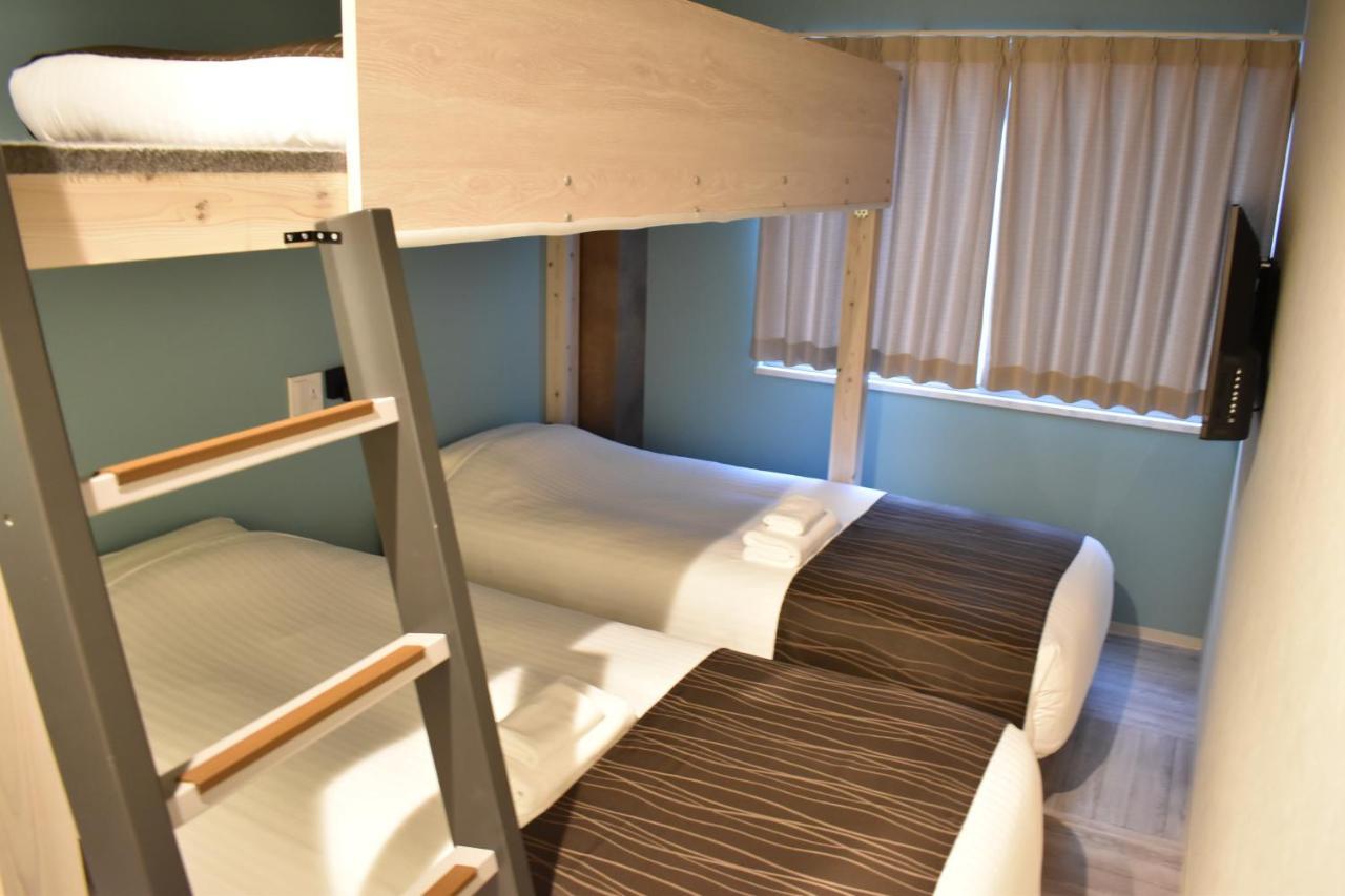 Guest house Shinsaibashi House 3*