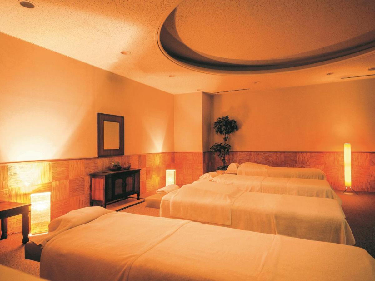 Hanshin Hotel Osaka