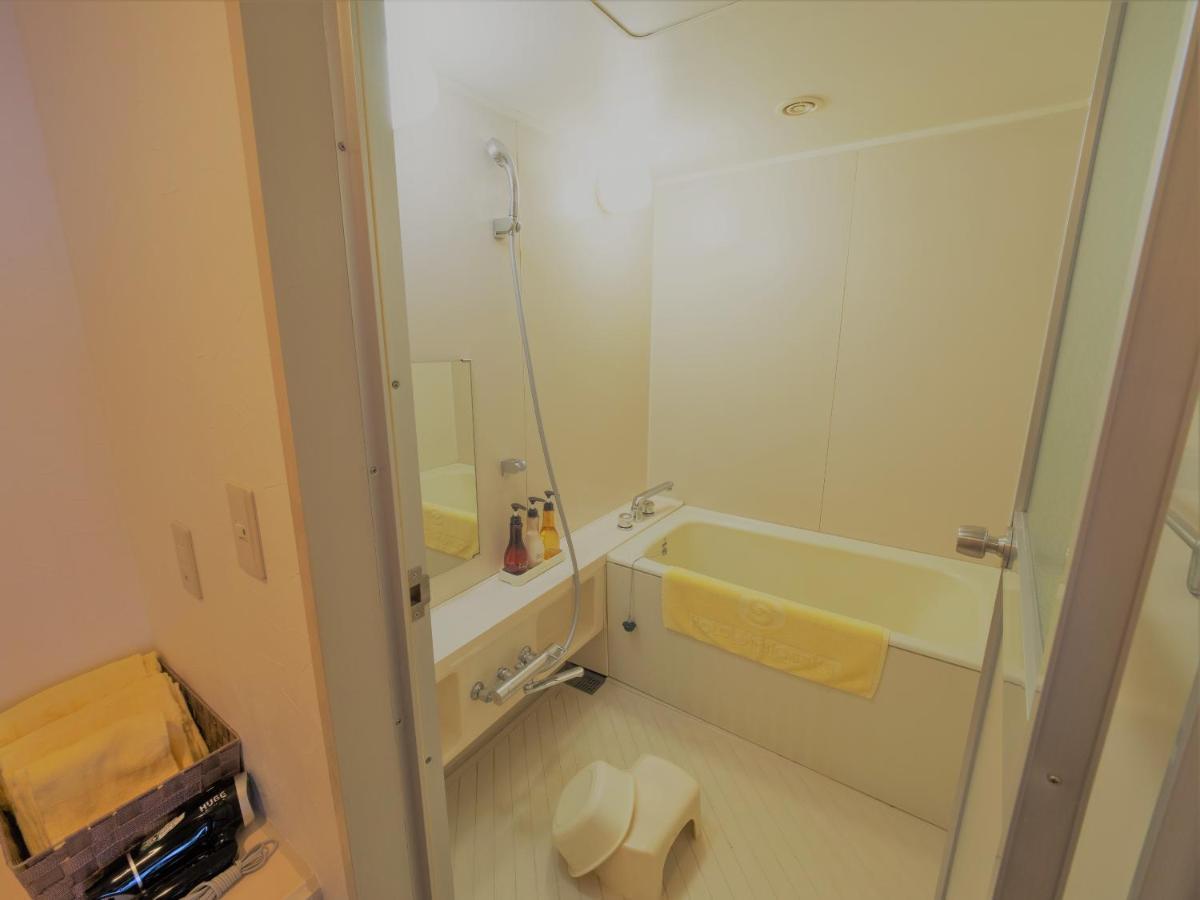 Shin Hotel 2*