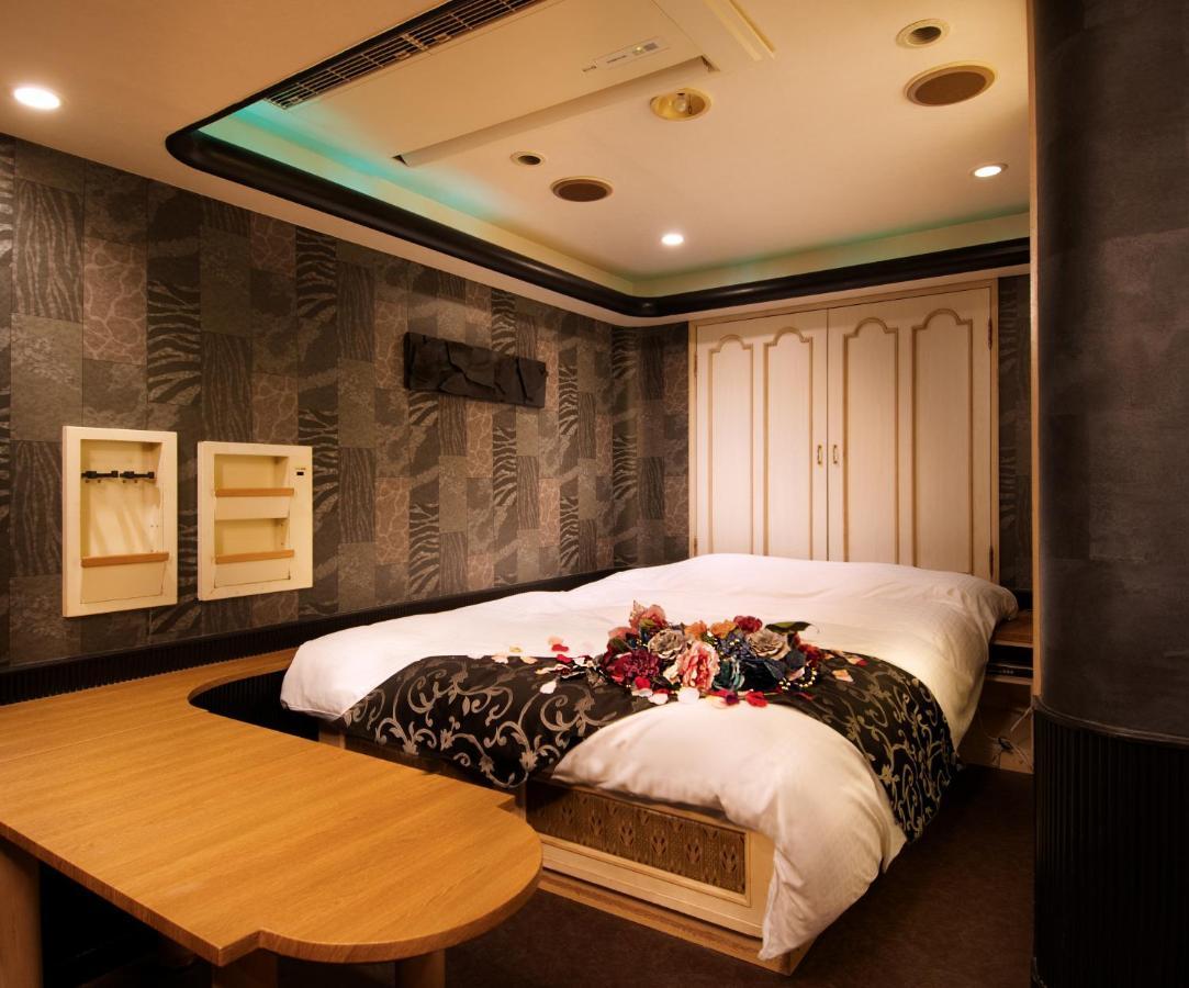 Namba Little Chapel (adults Only) 2* Osaka