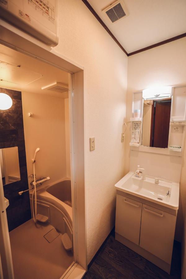 Apartment Liberty Palace Nipponbashi Station2