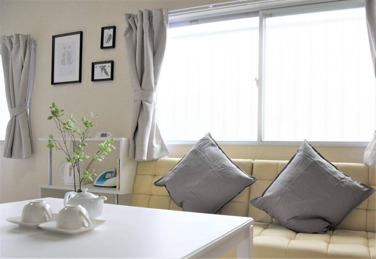U-shuku Apartment