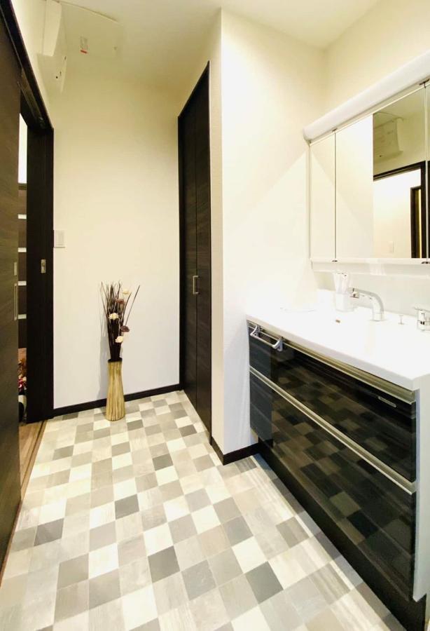 Haruka Izumi Villa Osaka
