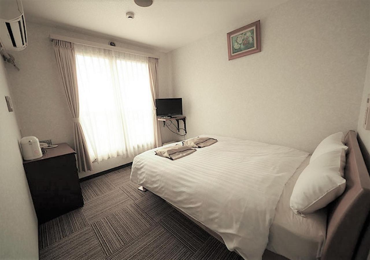 Business Urbanty Nishikujo Hotel