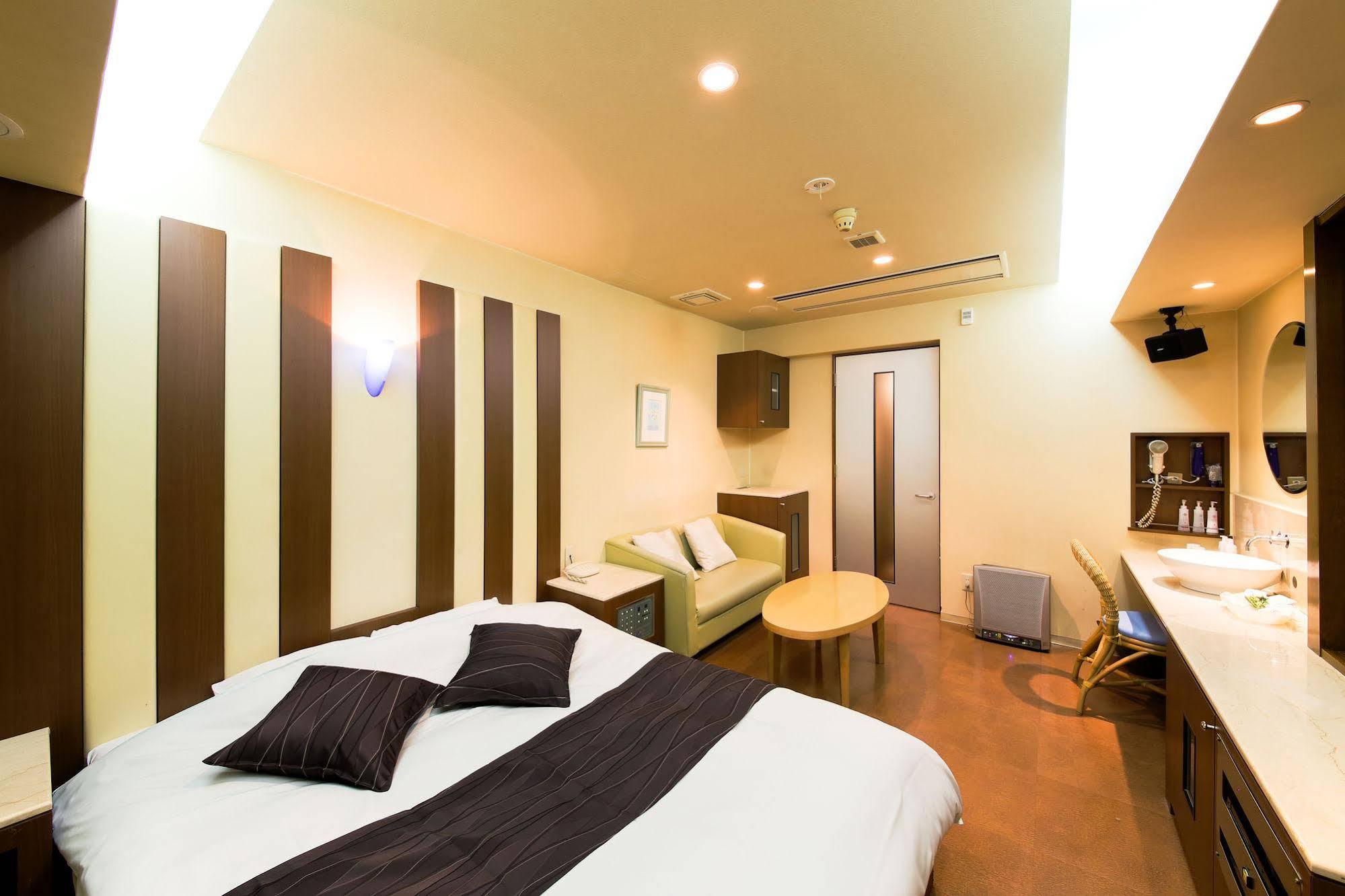 Public Jam (adults Only) Hotel