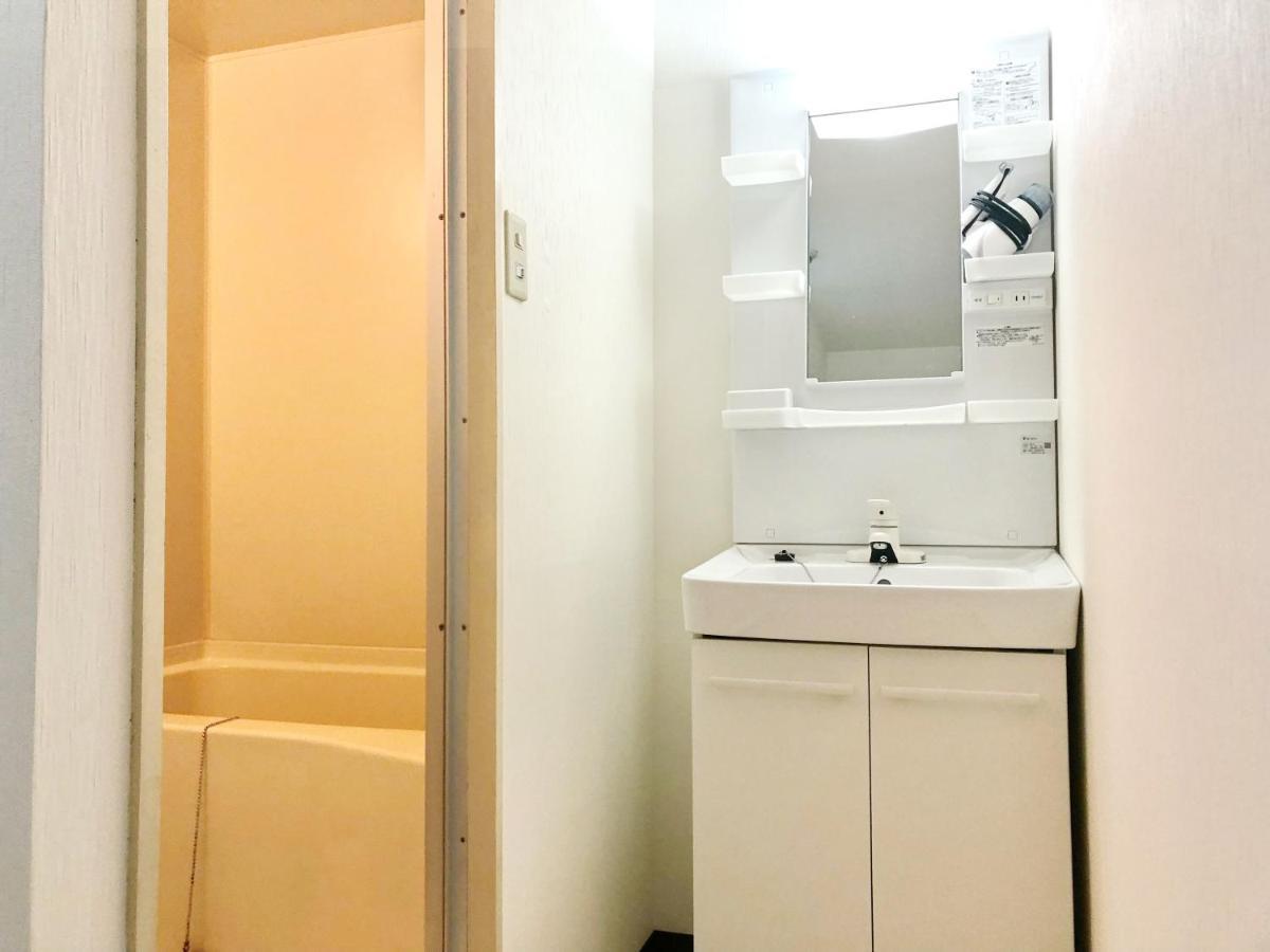 Court Saiwaicho Apartment Osaka