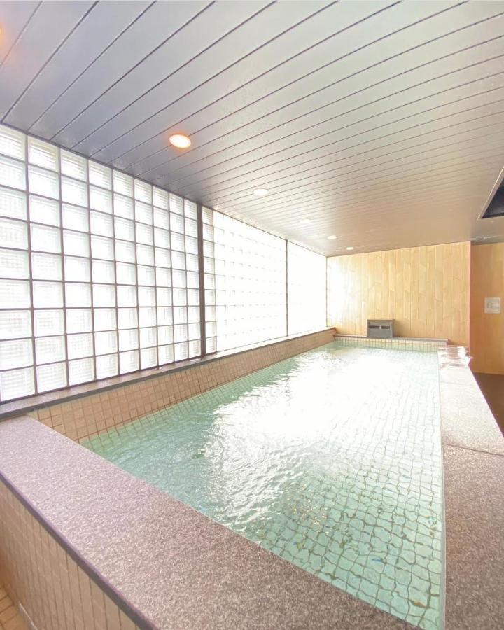First Midosuji Namba Capsule hotel Osaka