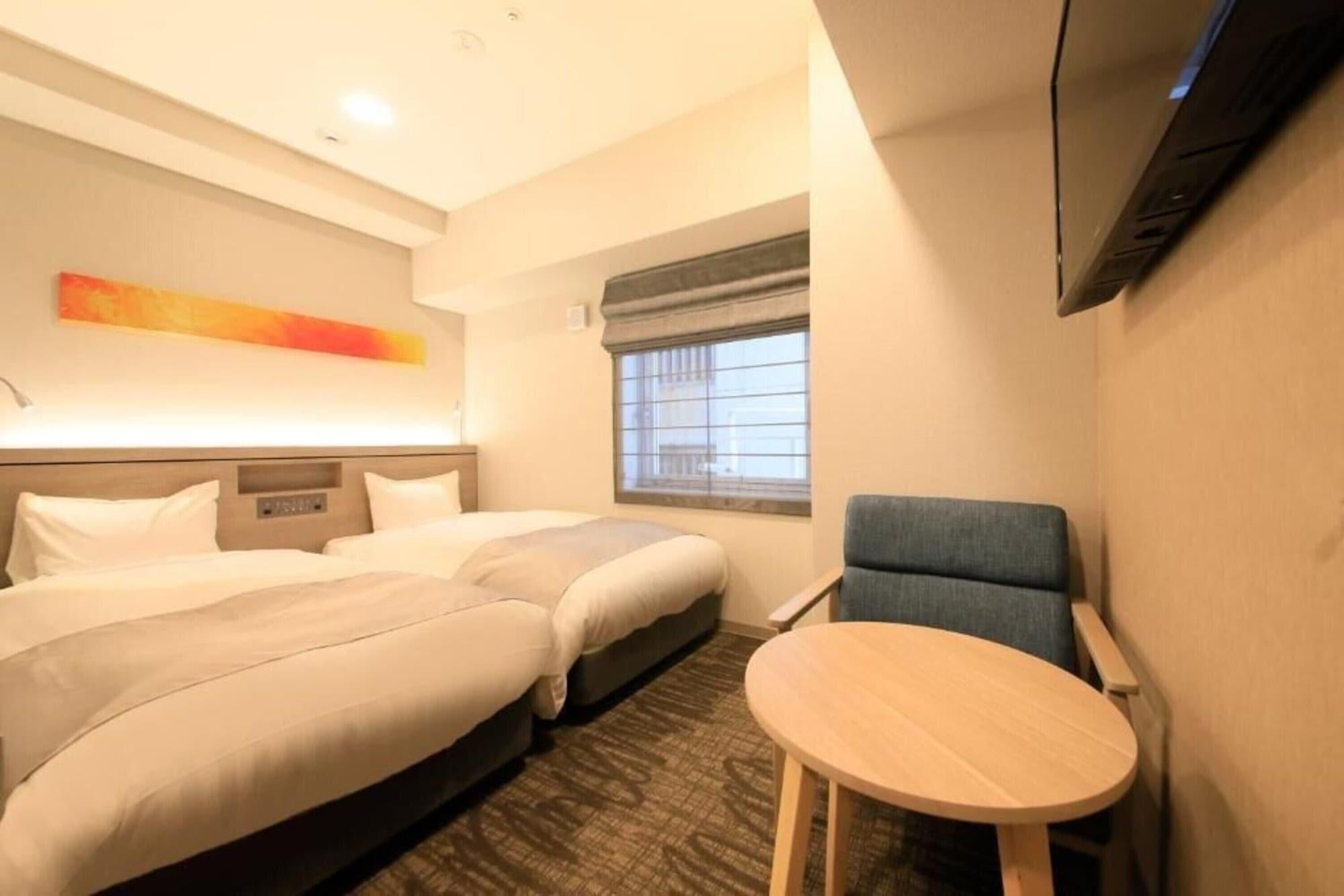S-peria Hommachi Hotel