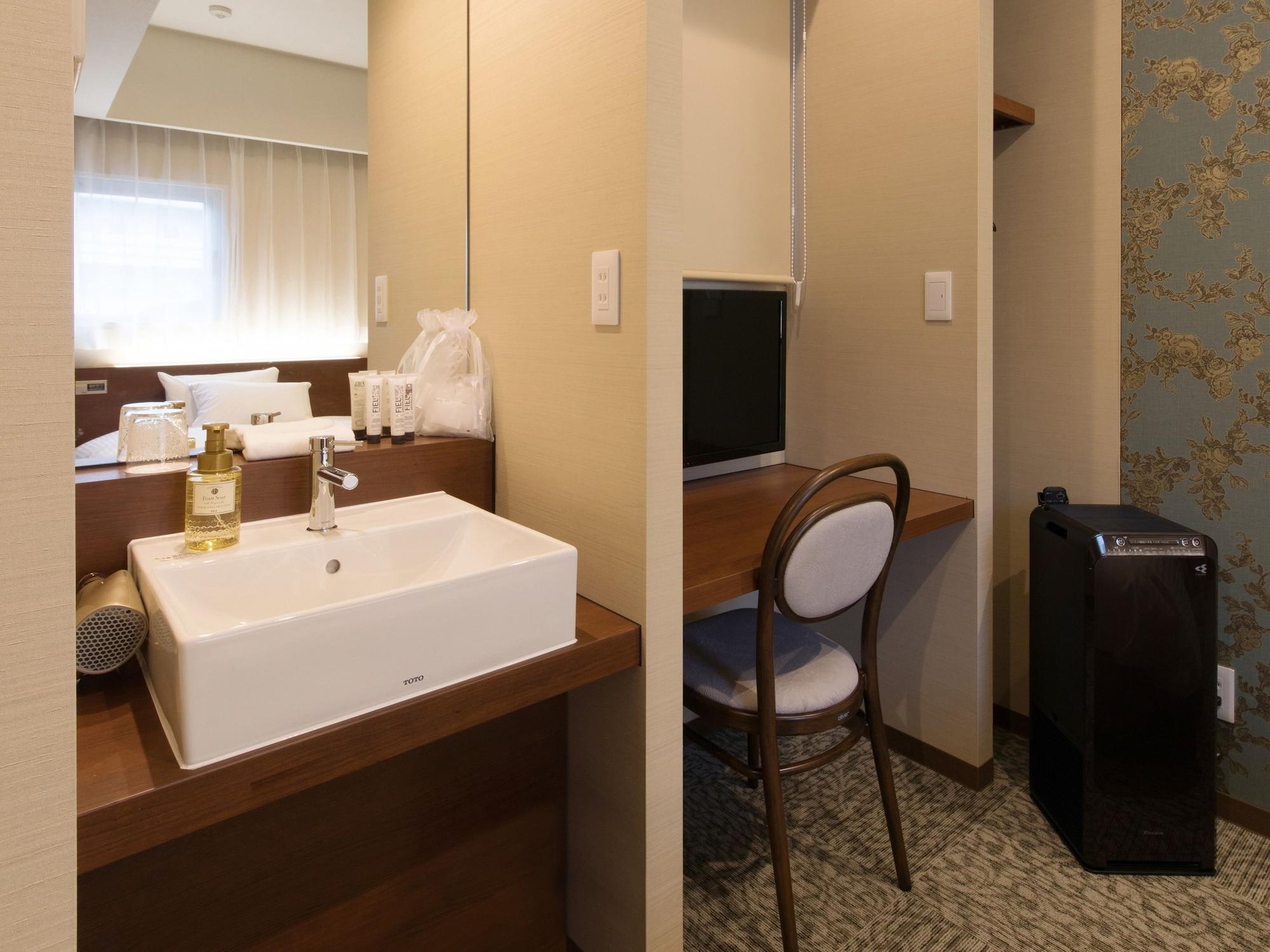 S.training Center Hotel