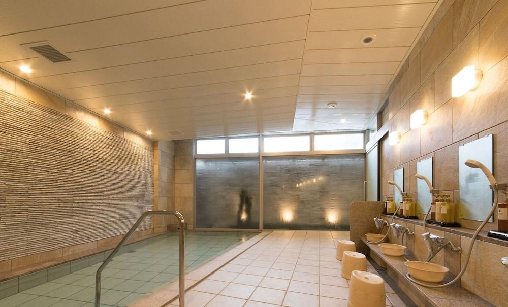 Hotel S.training Center