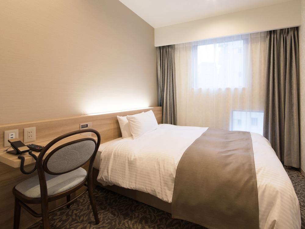 Hotel S.training Center