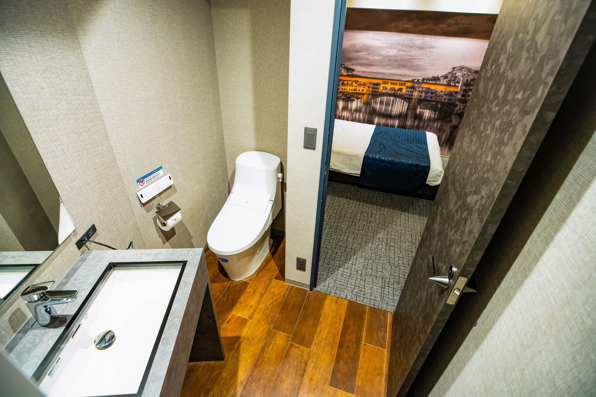 Hotel S-presso Namba 3*