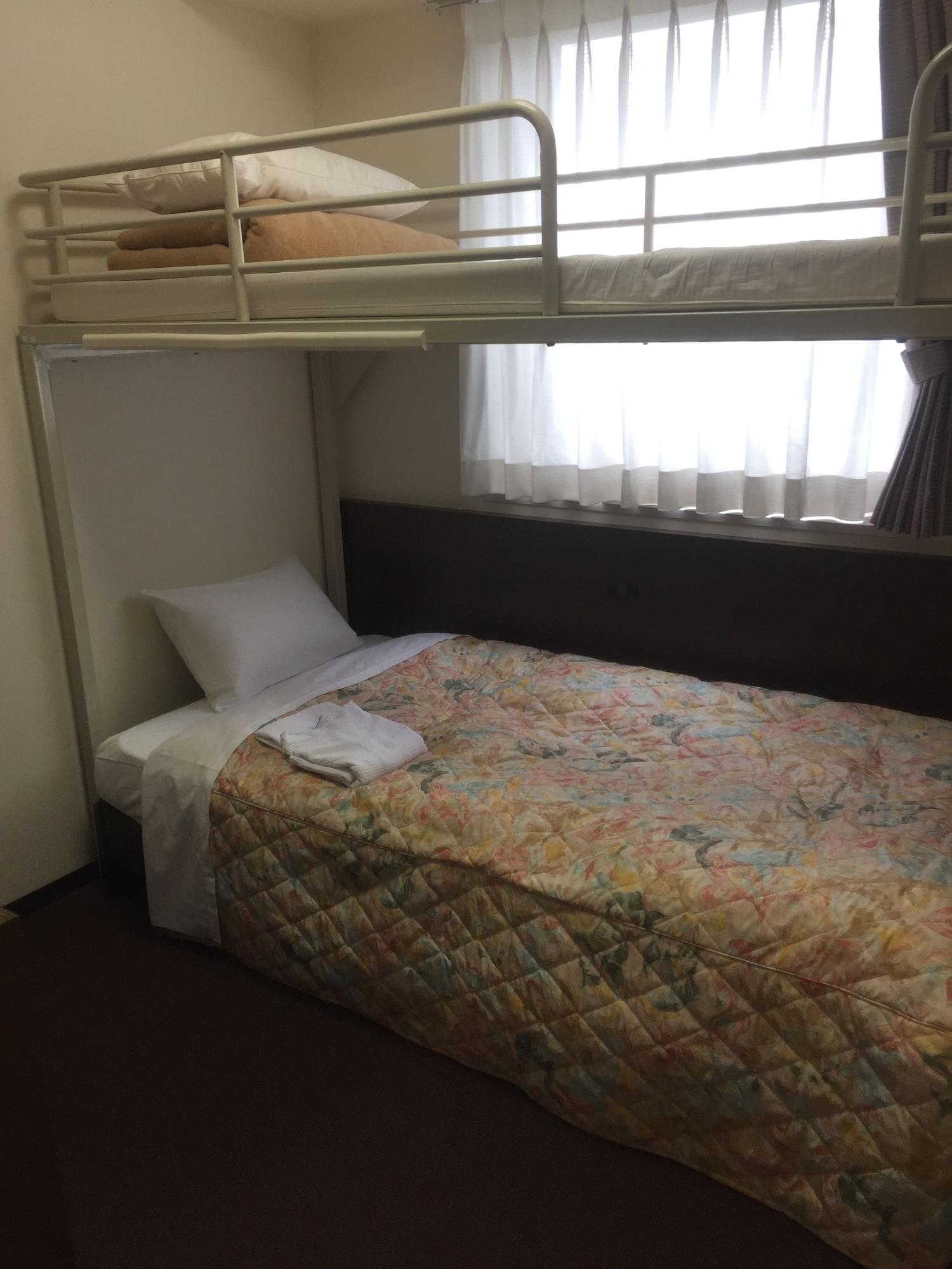 Academia Hotel 3*