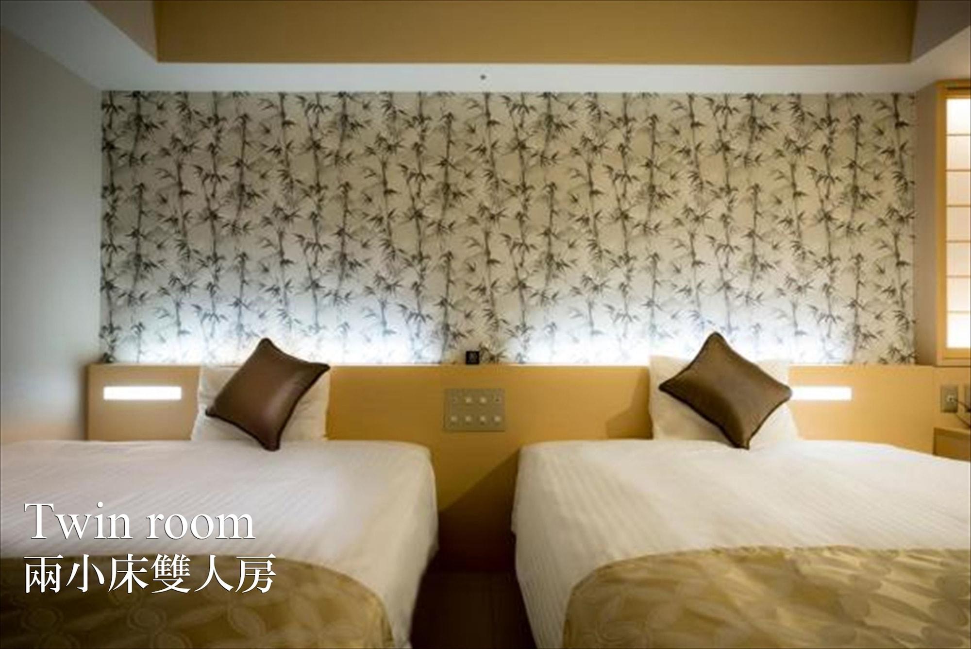 Hot Spring Hinode Nipponbashi Hotel 4*