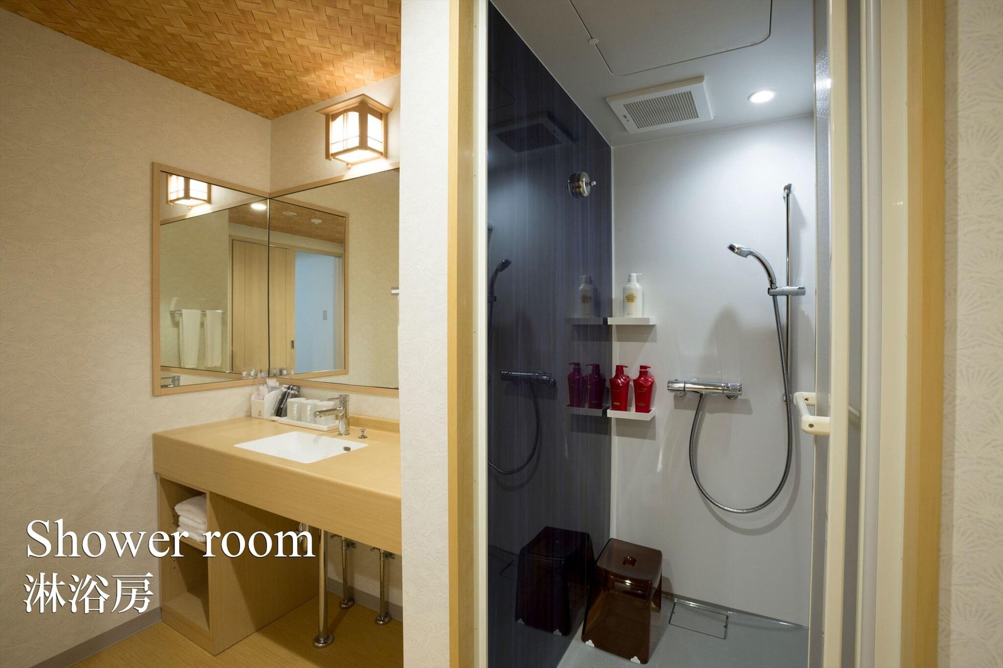 Hot Spring Hinode Nipponbashi Hotel 4*