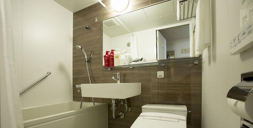 Hotel Hot Spring Hinode Nipponbashi 4*