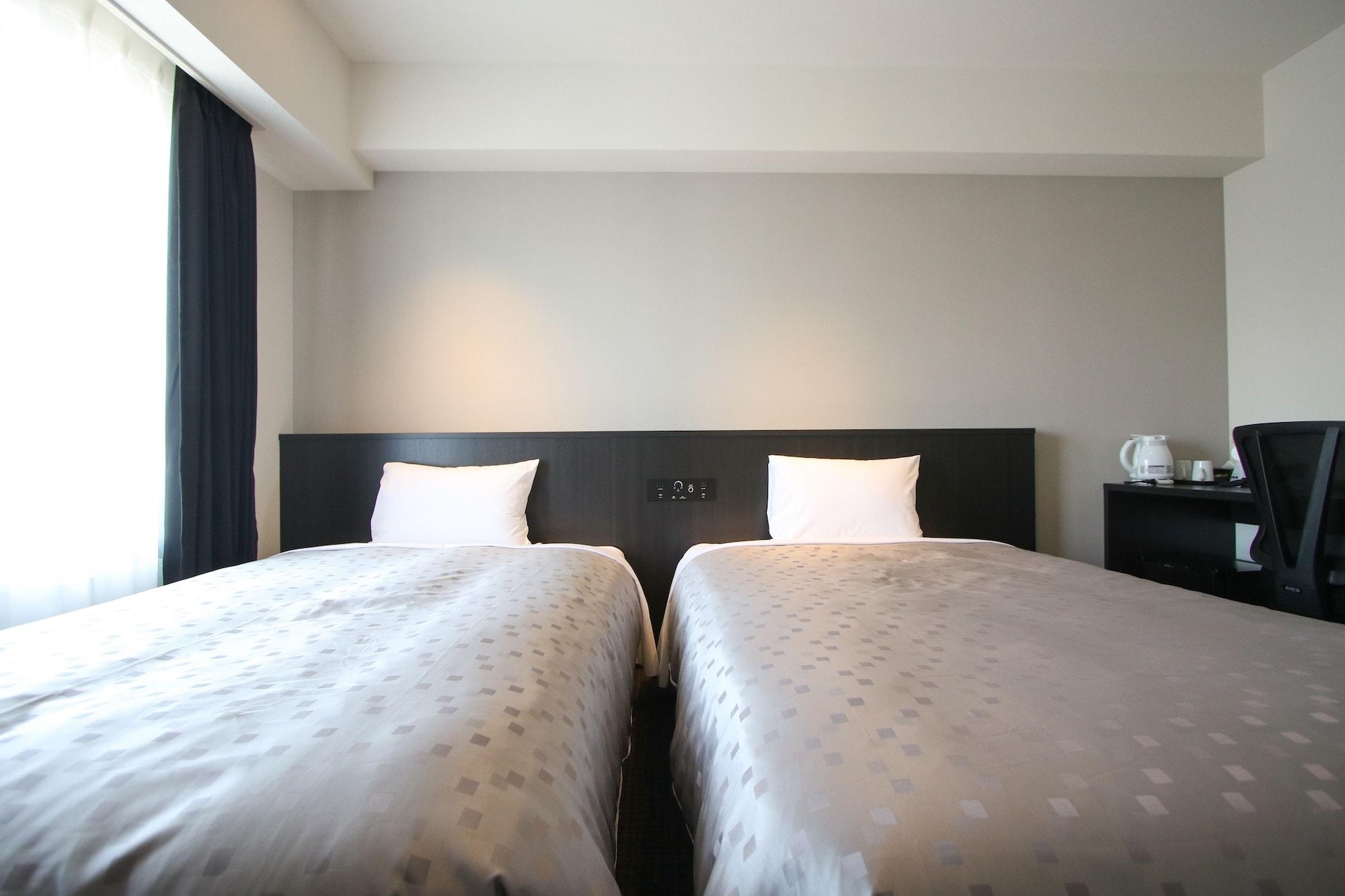 Hotel Bloemen North Hanazono 4*