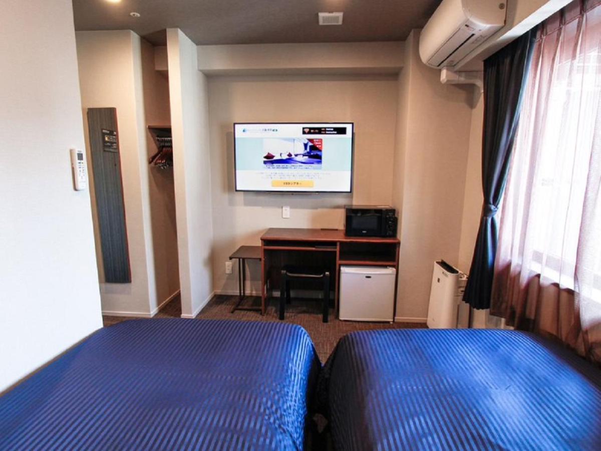 Hotel Livemax Honmachi