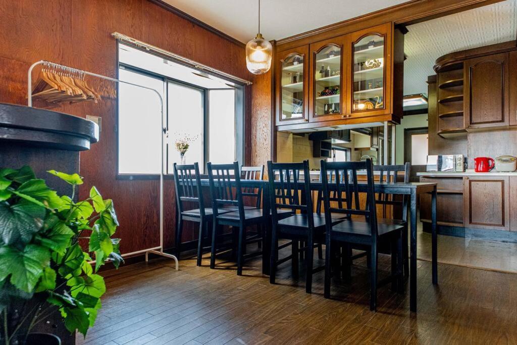 Sanacion Motomachi 7 なんばで150平米の広々空間 最大14名 Netflix見れます Apartment