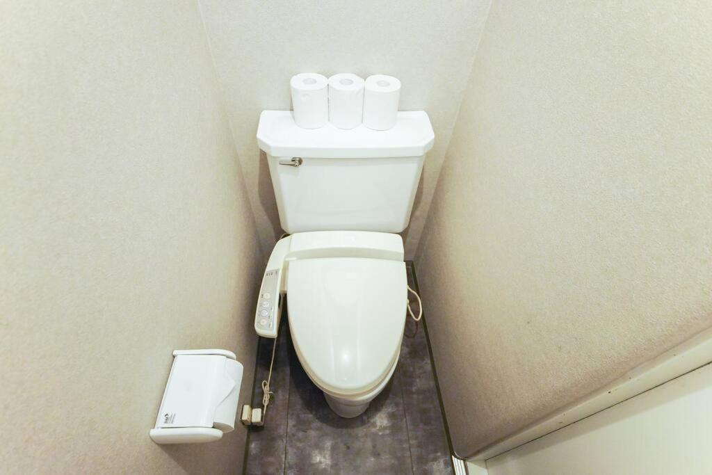 Sanacion Namba: Spacious 5ldk With Bbq-ready Balcony Apartment Osaka