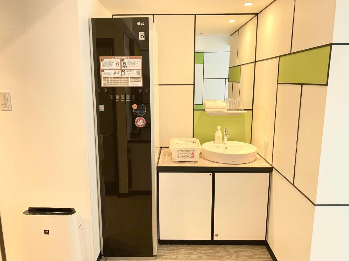 Henn Na Shinsaibashi Hotel 3*