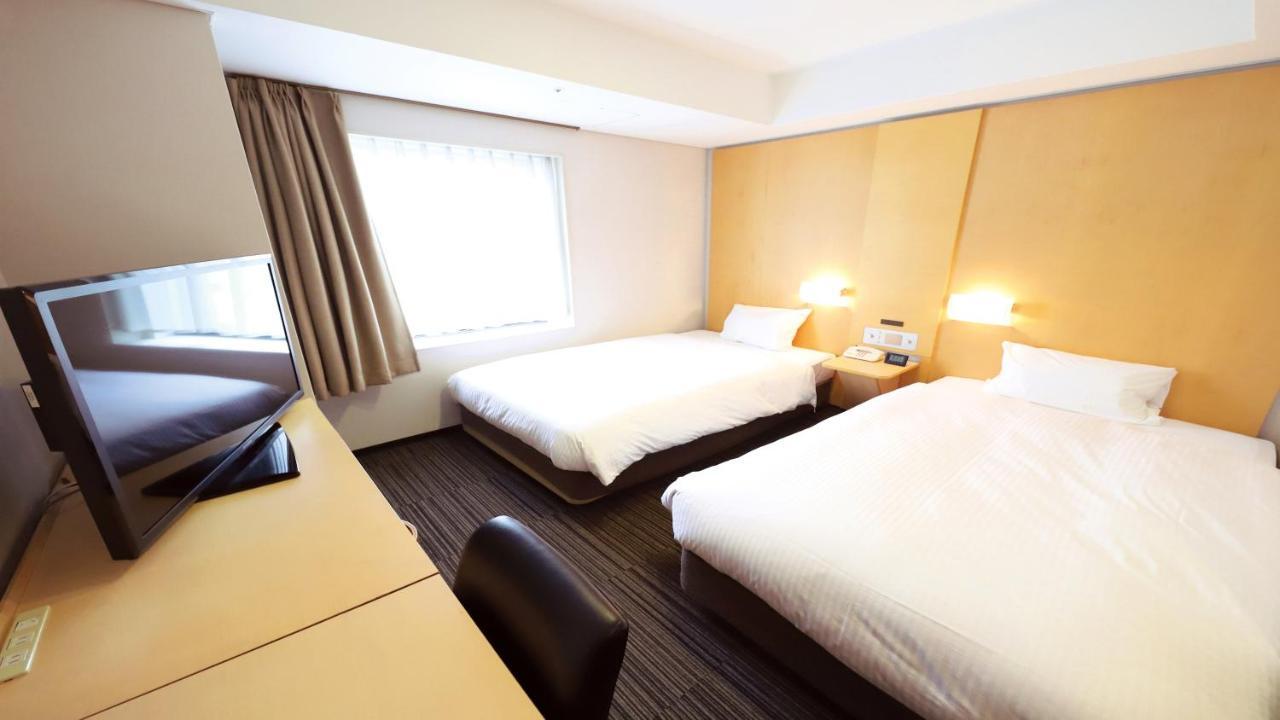 Smile Yotsubashi Hotel 3*