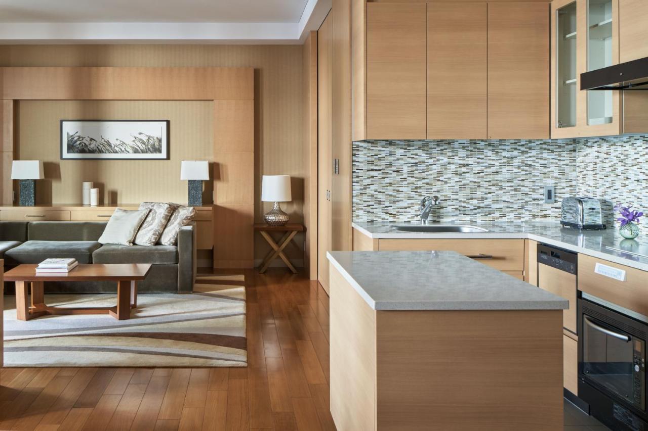 Intercontinental By Ihg 5*