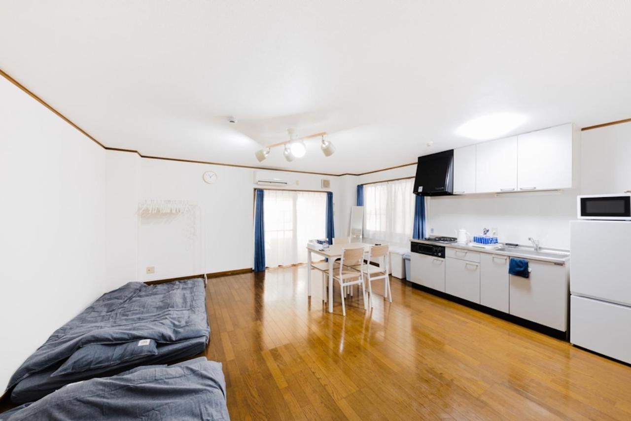 Easy To Visit Kyoto Kobe Nara Osaka, 3 Mins Walk To Dotonbori & Namba *
