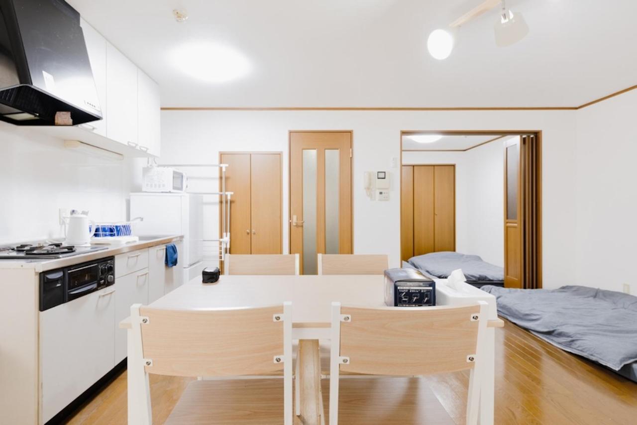 Easy To Visit Kyoto Kobe Nara Osaka, 3 Mins Walk To Dotonbori & Namba Apartment Osaka