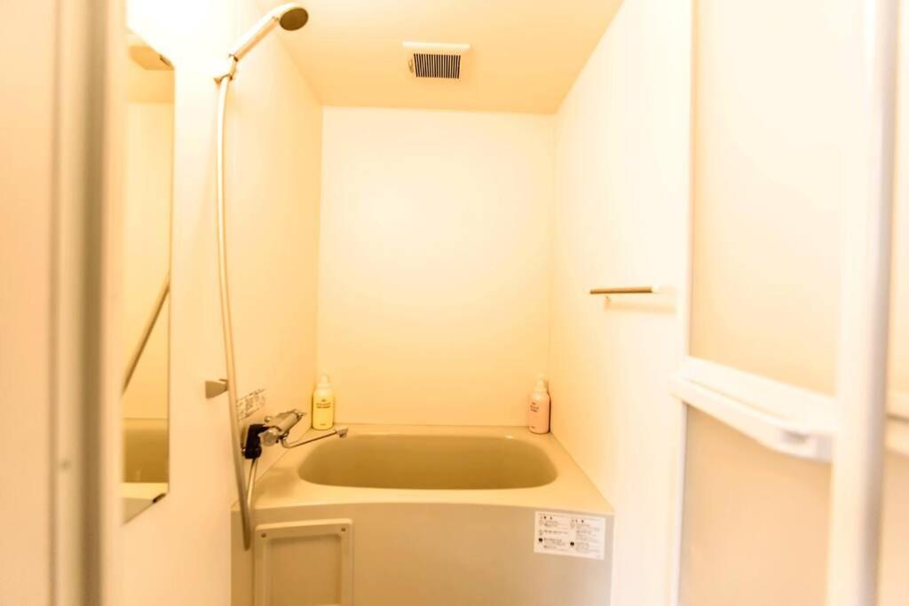 Holiday home Senju Big Tatami House Max 16ppl Direct To Kix Airport *