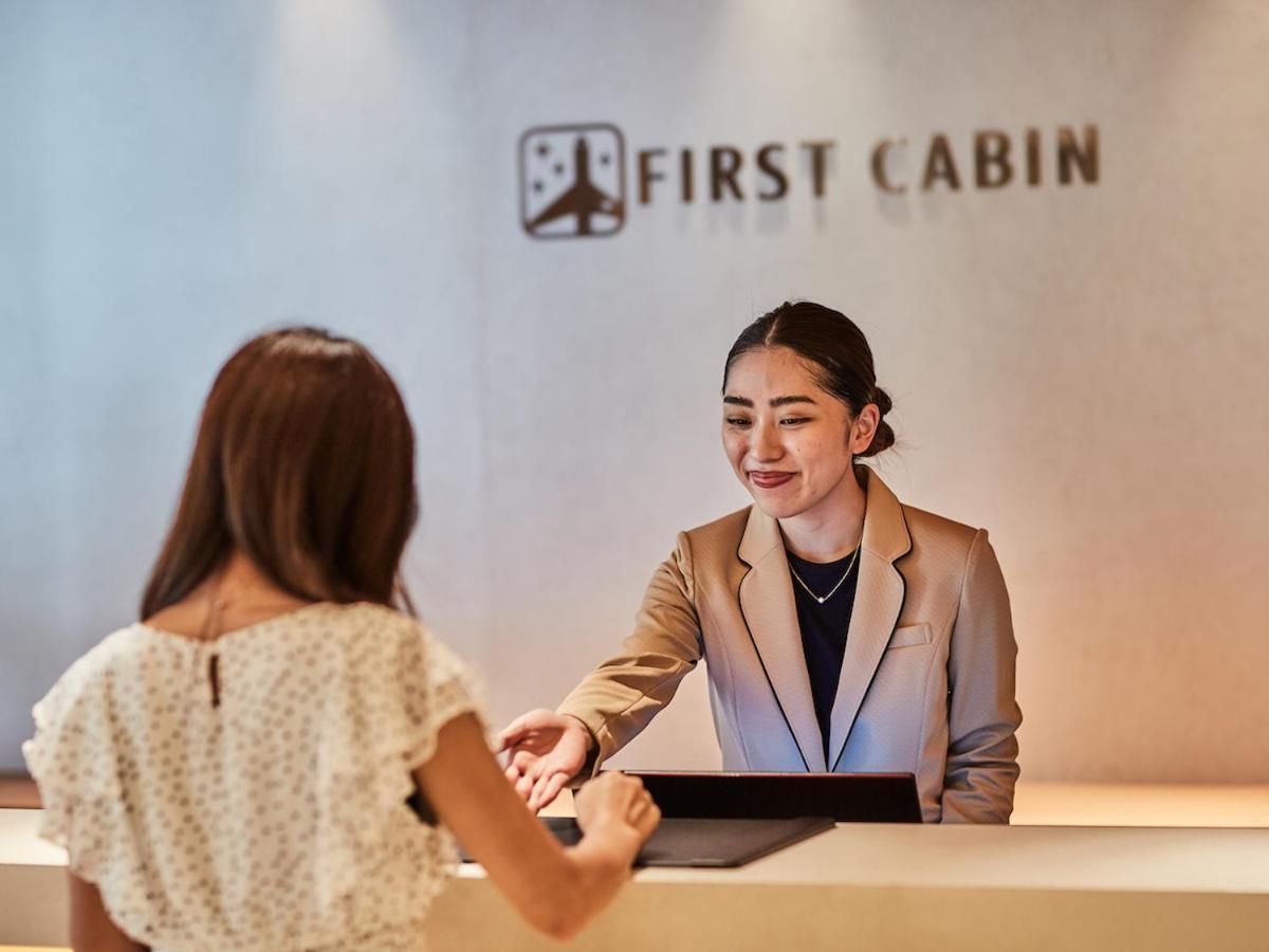 First Nishi Umeda Hotel cápsula