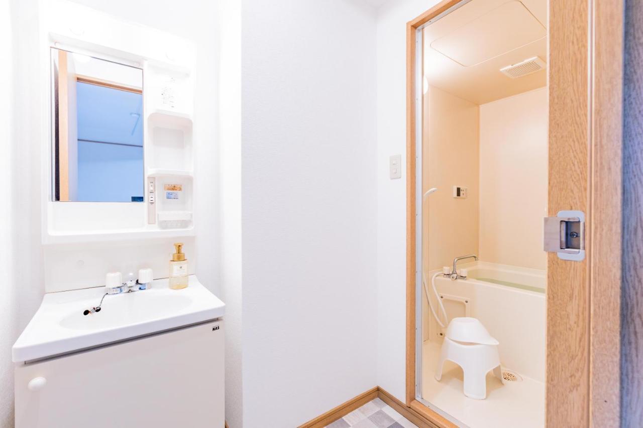 Apartment アリタハイツ難波503 *