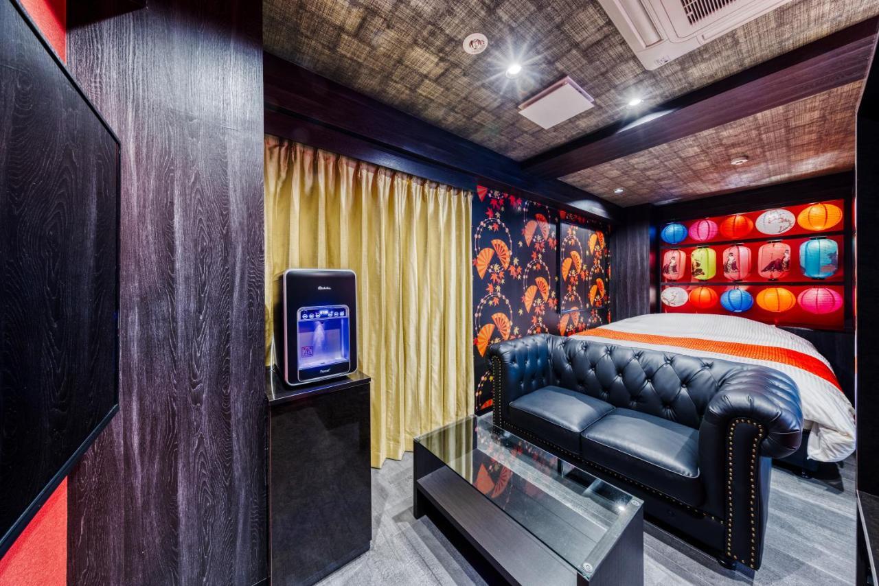 Lotus Umeda -adult Only Love hotel 2*