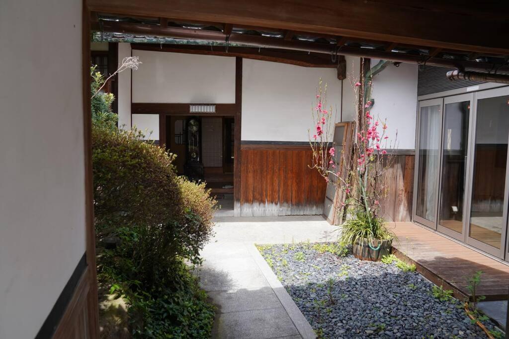 和風庭園豪邸 Villa Osaka