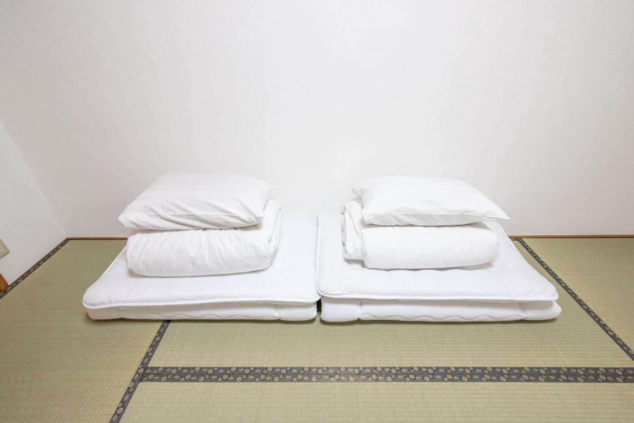 U-shuku Apartment