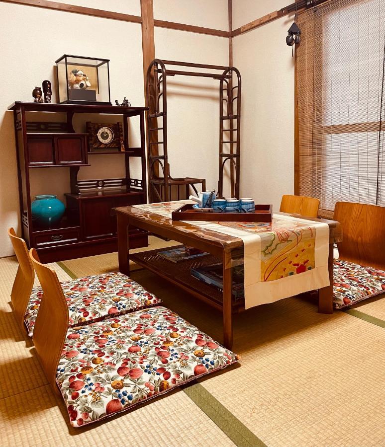 Kaya Traditional Tatami House 2-6 Ppl Near Station And Park Direct To Kix Airport
