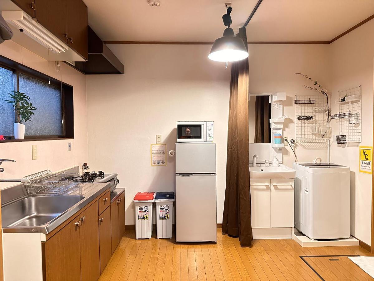 Holiday home Tabi Time Koshihama: Convenient Near Tamade Station Osaka