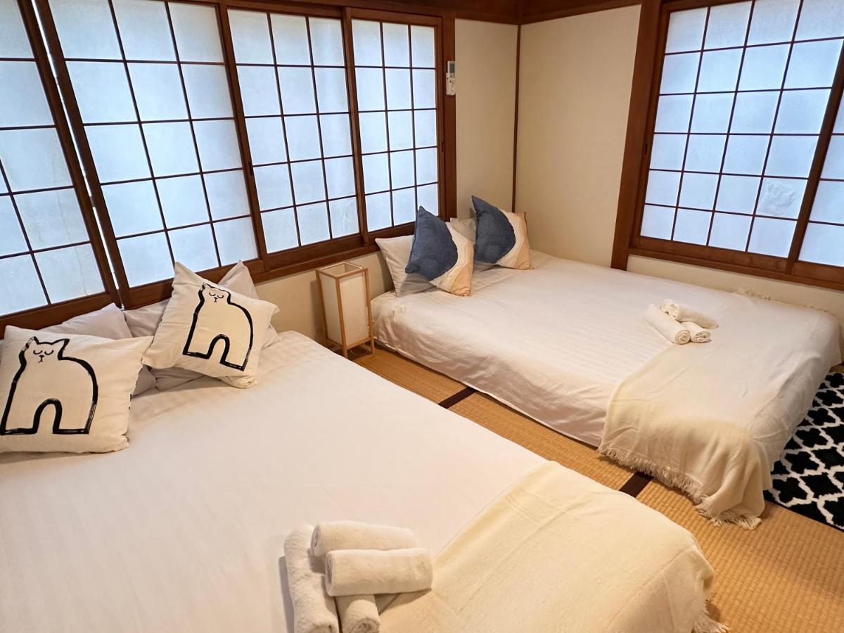 Tabi Time Koshihama: Convenient Near Tamade Station Osaka