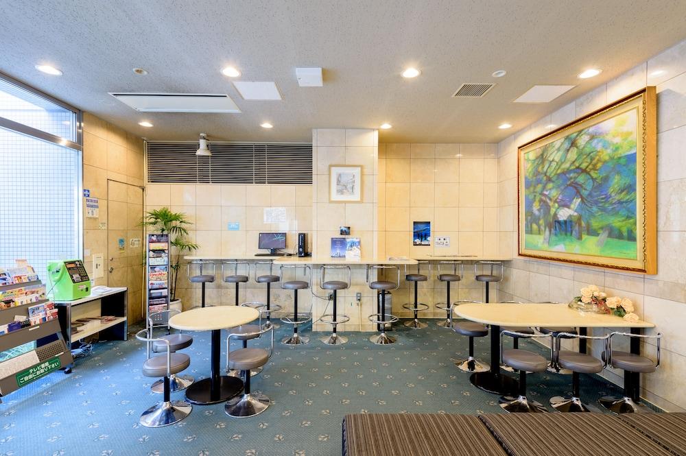 Shin-osaka Sunny Stone Hotel 3*