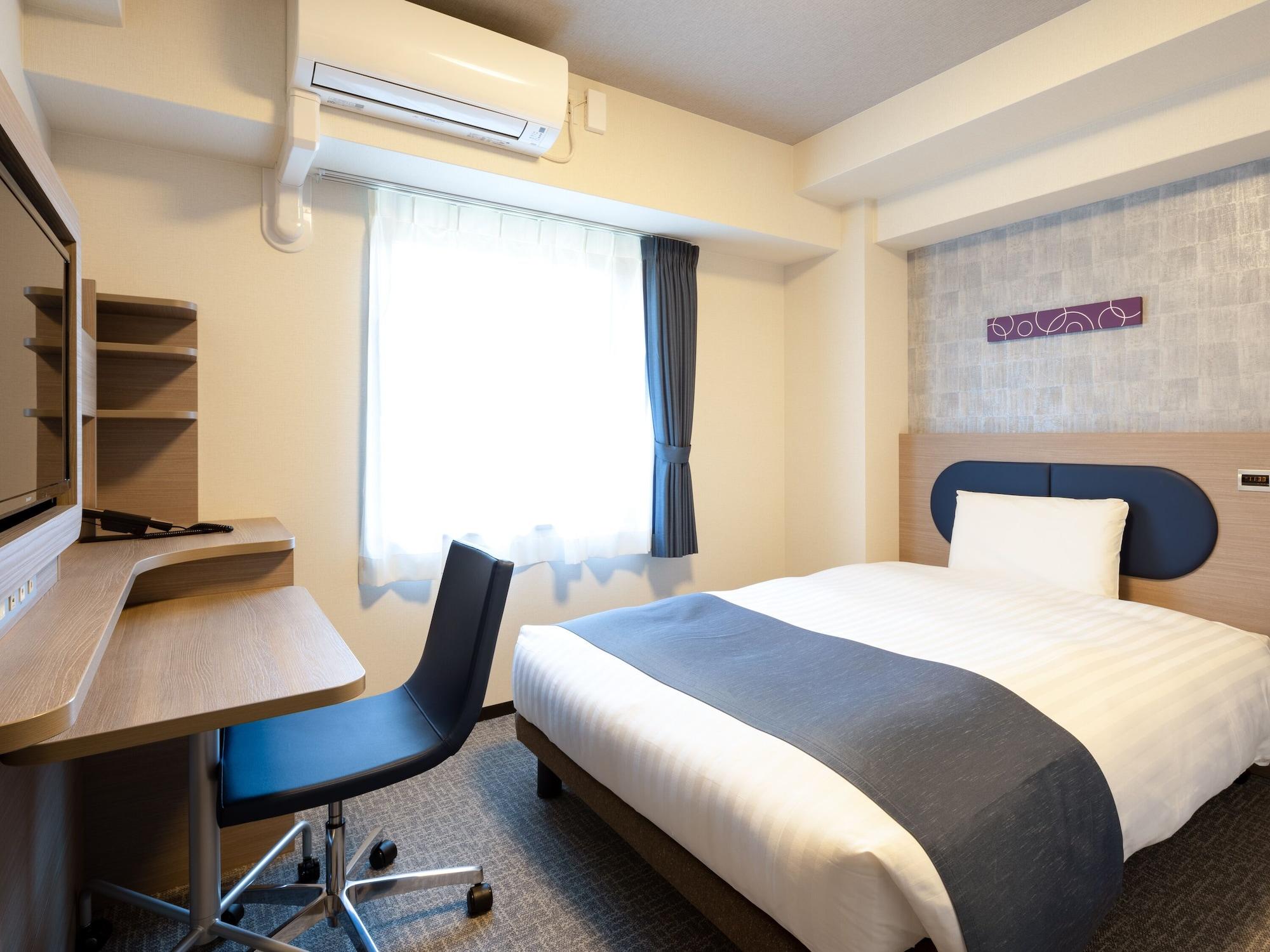 Hotel Comfort Shin-osaka 3*