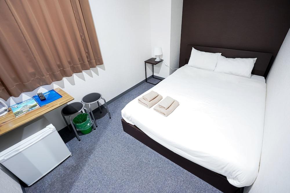 Links Dobutsuenmae Hotel