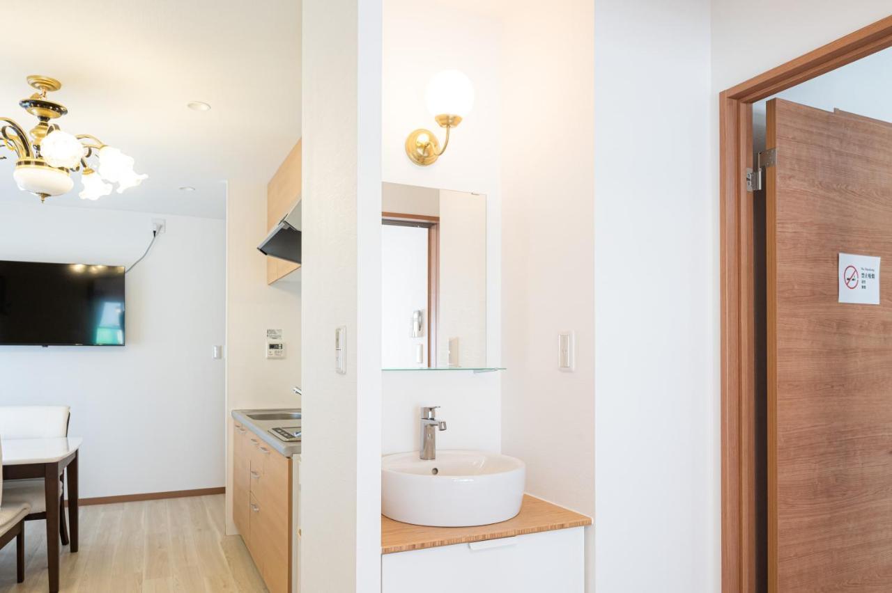323 Namba -3f Apartment Osaka