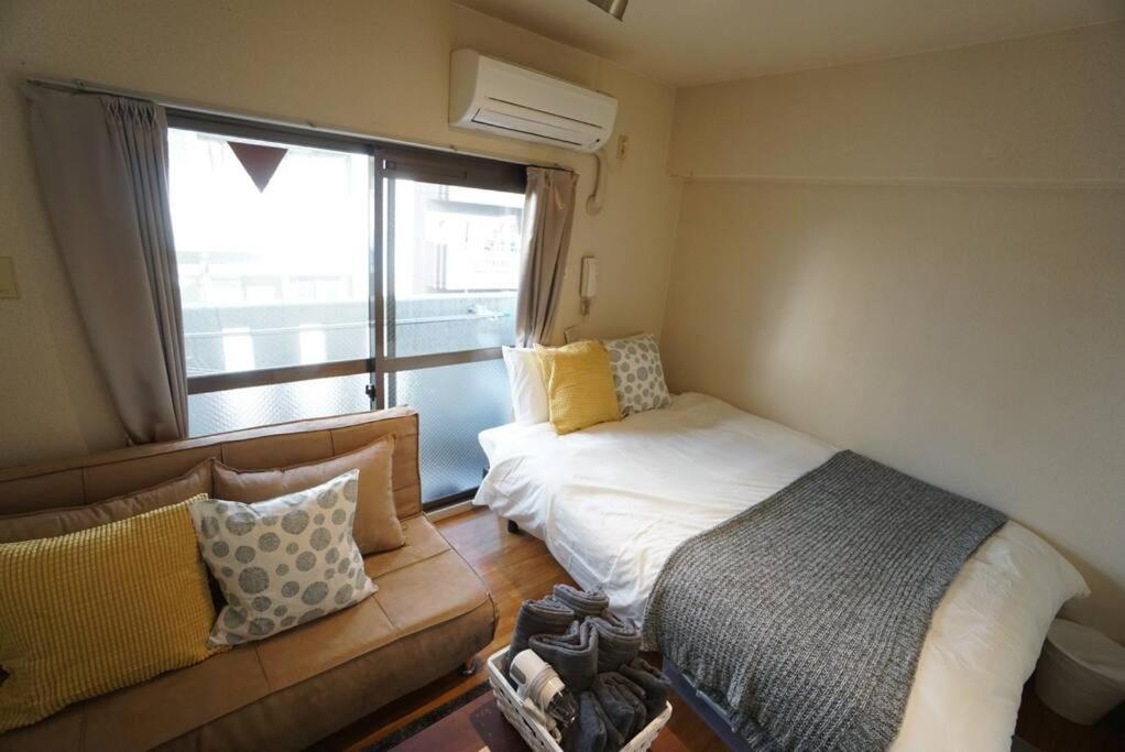 Apartment House Floor Assemble 402