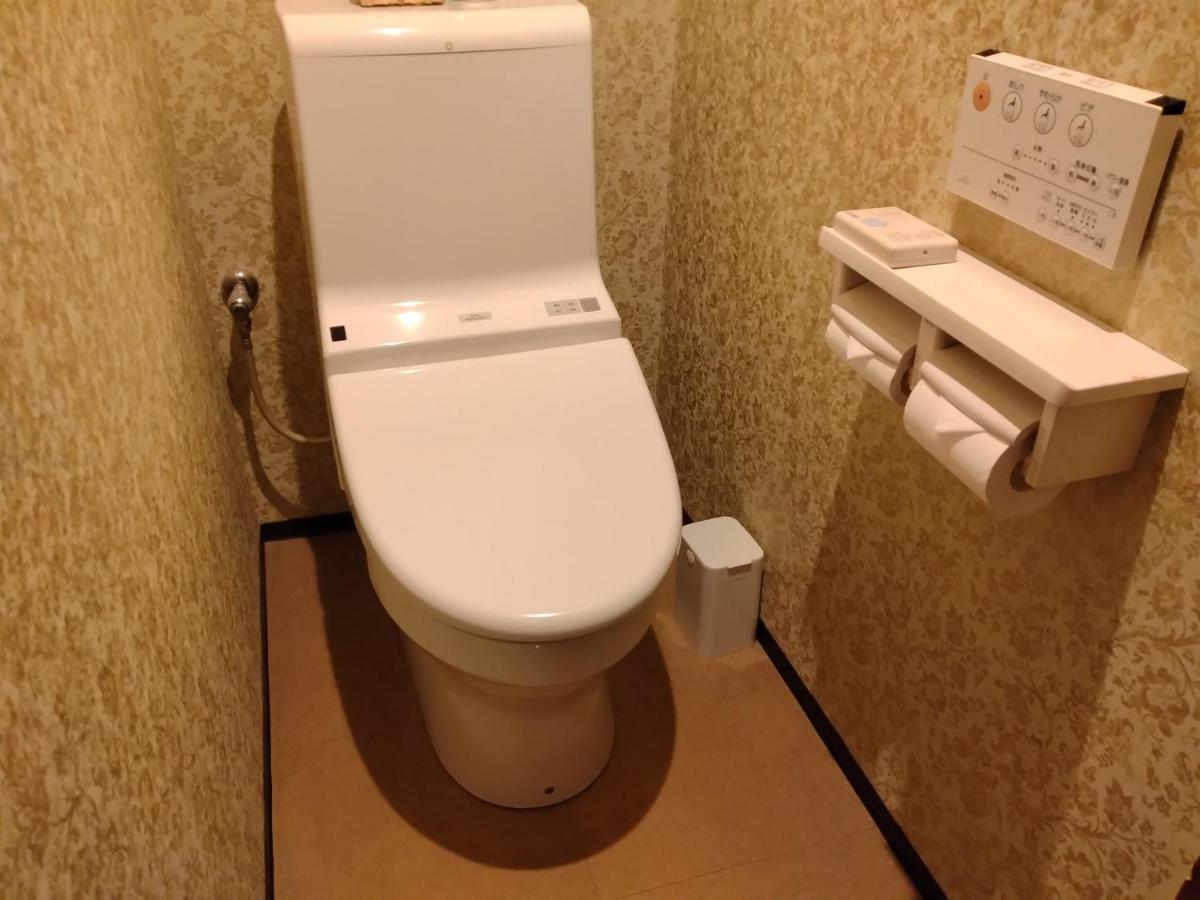 ベニ ウエスト 大人専用 Osaka