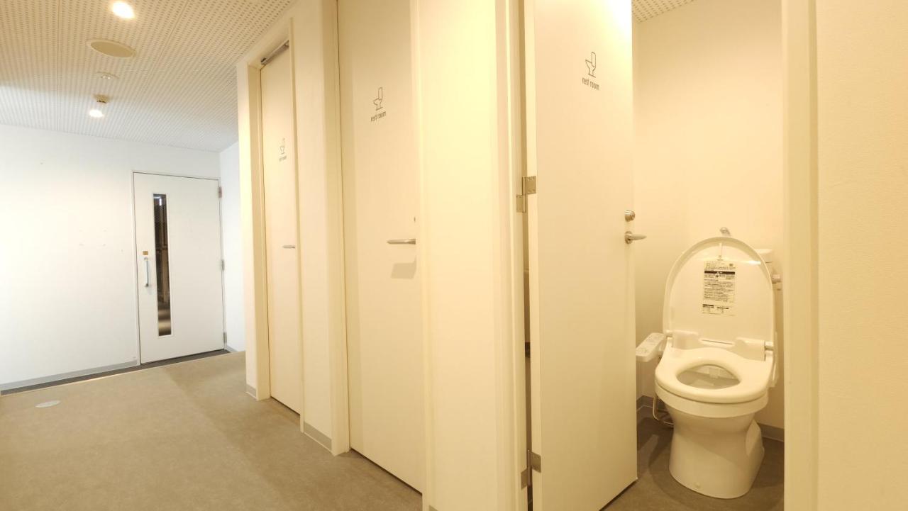 Acro Capsule Namba Dotonbori Capsule hotel *