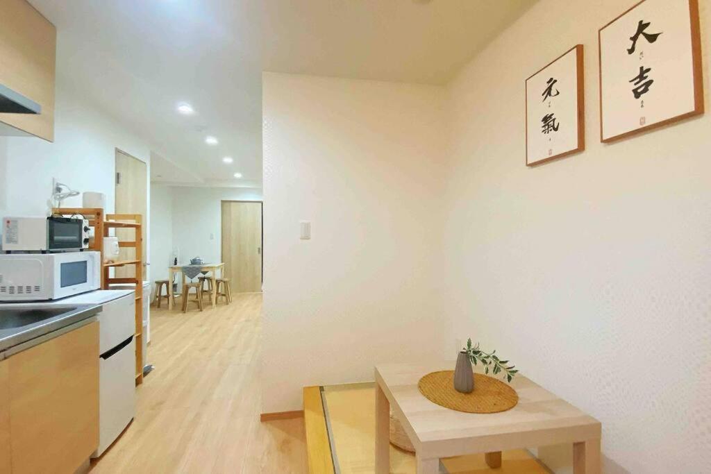 Apartment 外國人大歡迎心齋橋難波大阪城公園電車直達關西機場動物園駅300m環球影城30分鐘情侣家庭夫妻1 *