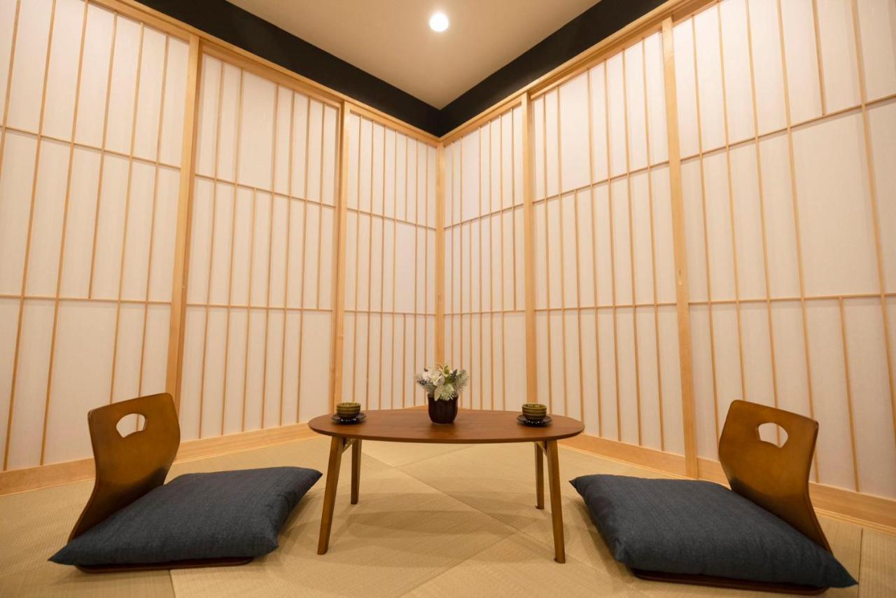 He Men Boutique Hotel: Market Adjacent, Cultural Attractions Nearby *